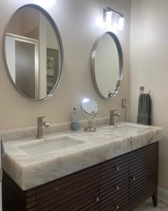 Why Quartzite Countertops Are Ideal for Bathrooms