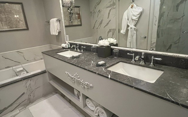 Key Benefits of Onyx Countertops